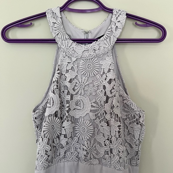 Lulu’s Maxi Dress - Picture 3 of 3